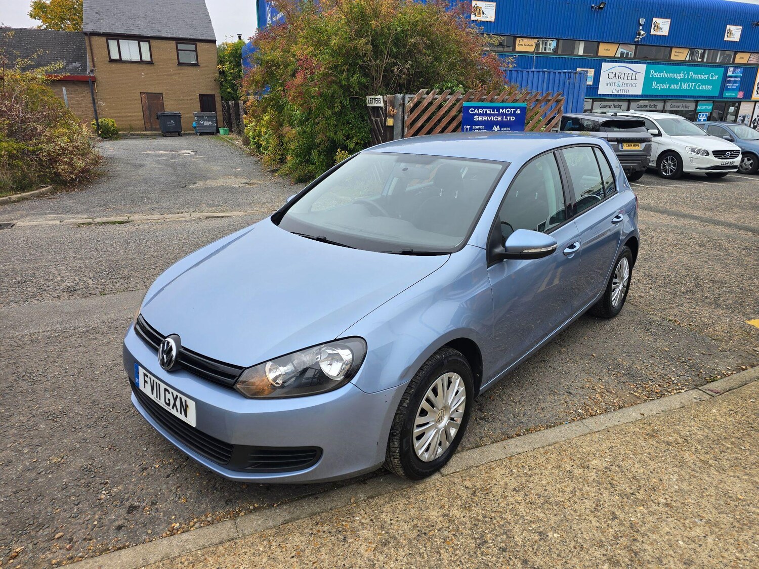 Used Volkswagen Golf 2011 for sale - 76703674: Photo 7