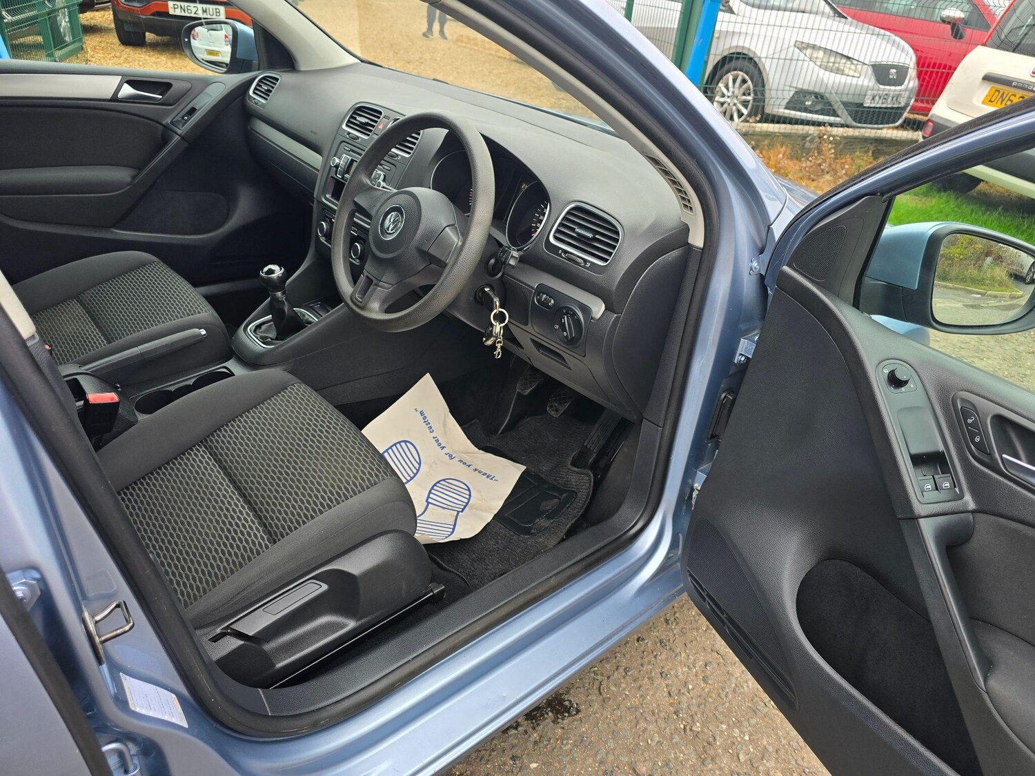 Used Volkswagen Golf 2011 for sale - 76703674: Photo 9