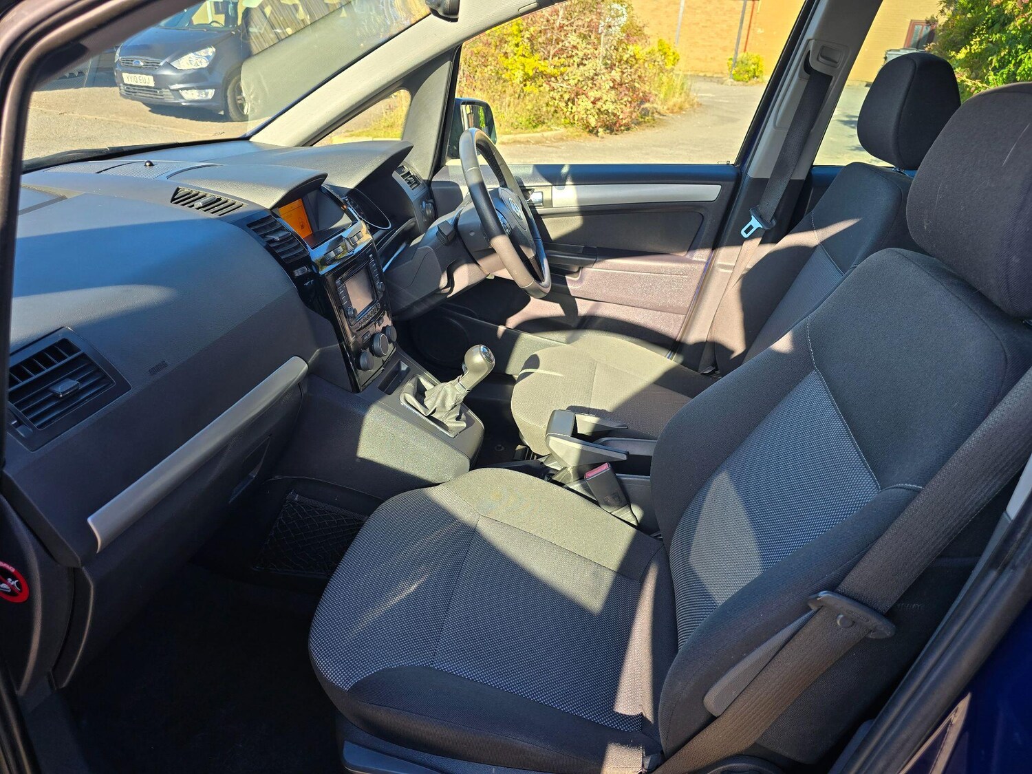 Used Vauxhall Zafira 2013 for sale - 76703690: Photo 16