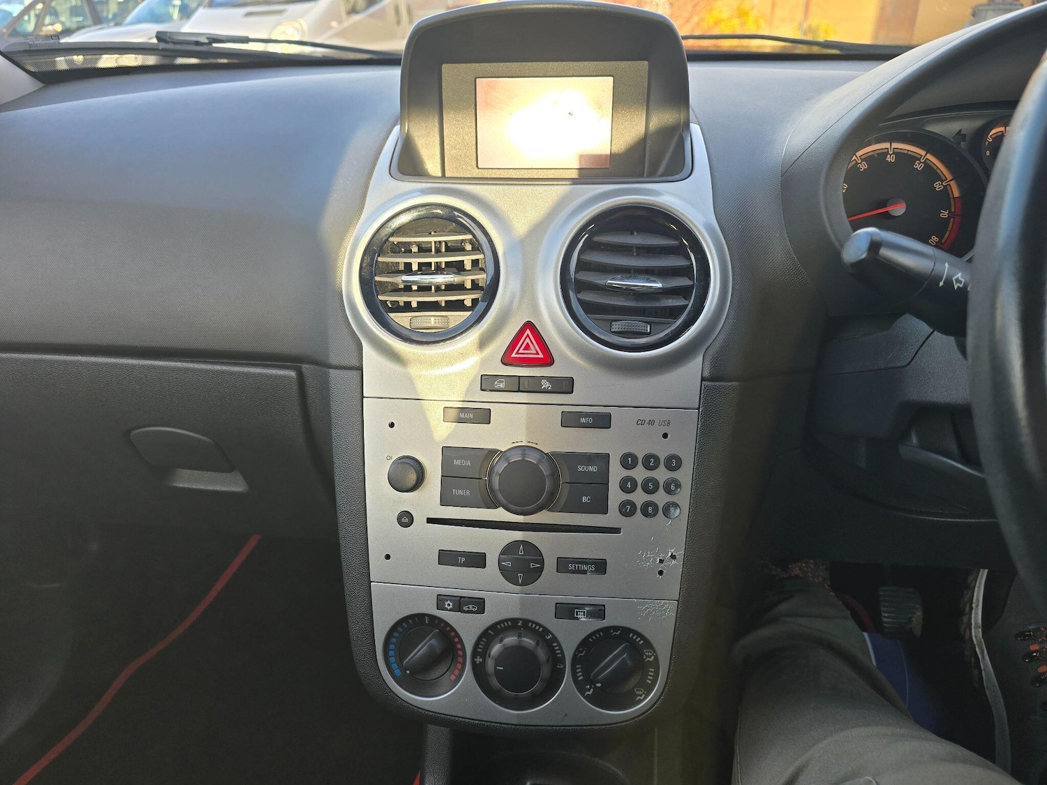 Used Vauxhall Corsa 2013 for sale - 77202534: Photo 17