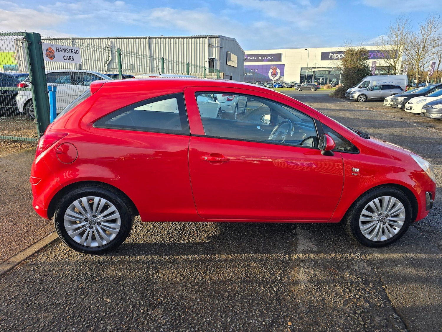 Used Vauxhall Corsa 2013 for sale - 77202534: Photo 2