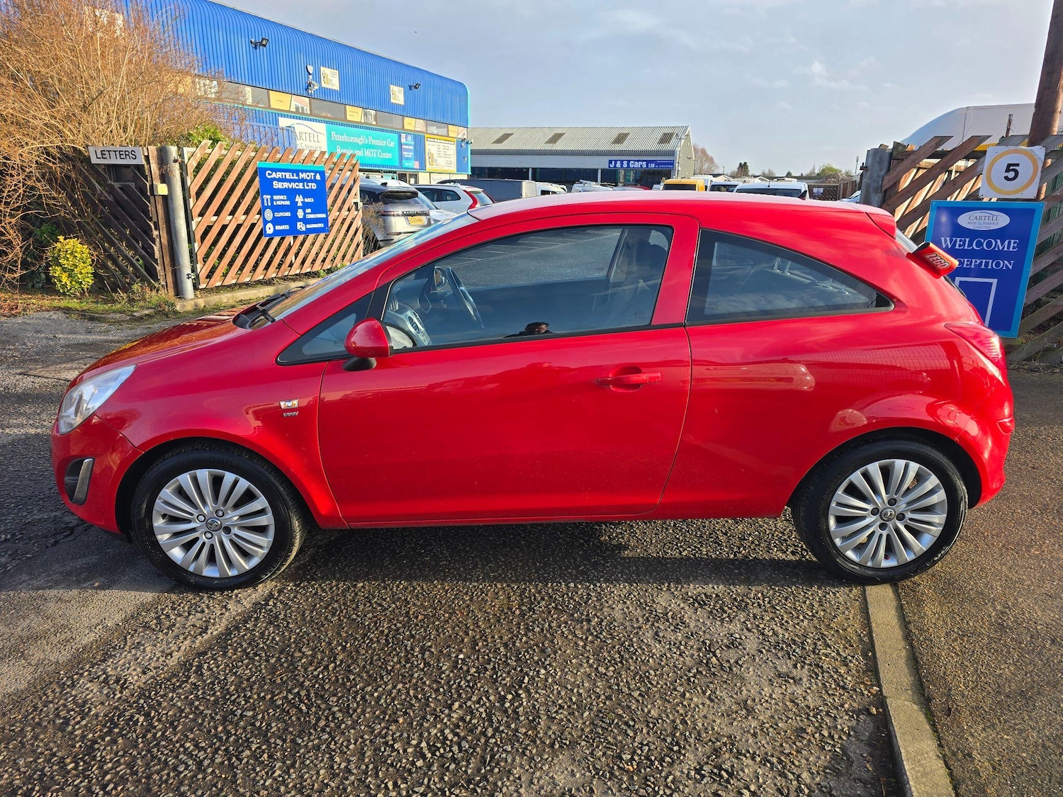 Used Vauxhall Corsa 2013 for sale - 77202534: Photo 6