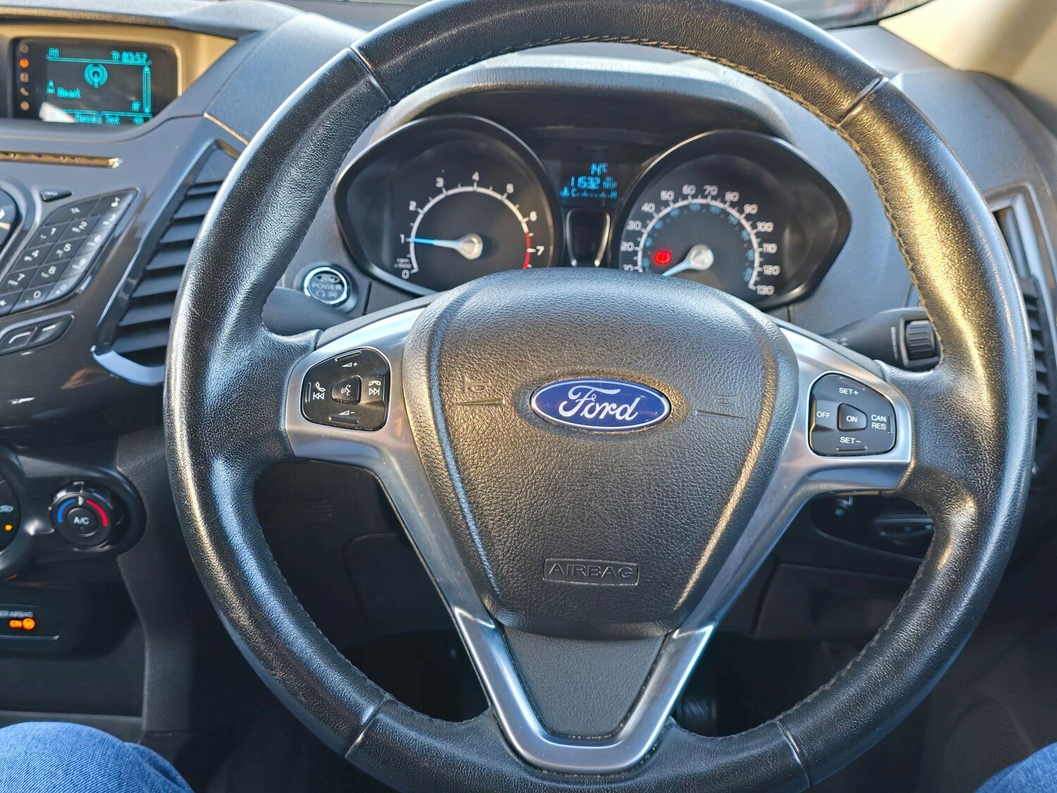 Used Ford Ecosport 2014 for sale - 76703692: Photo 18