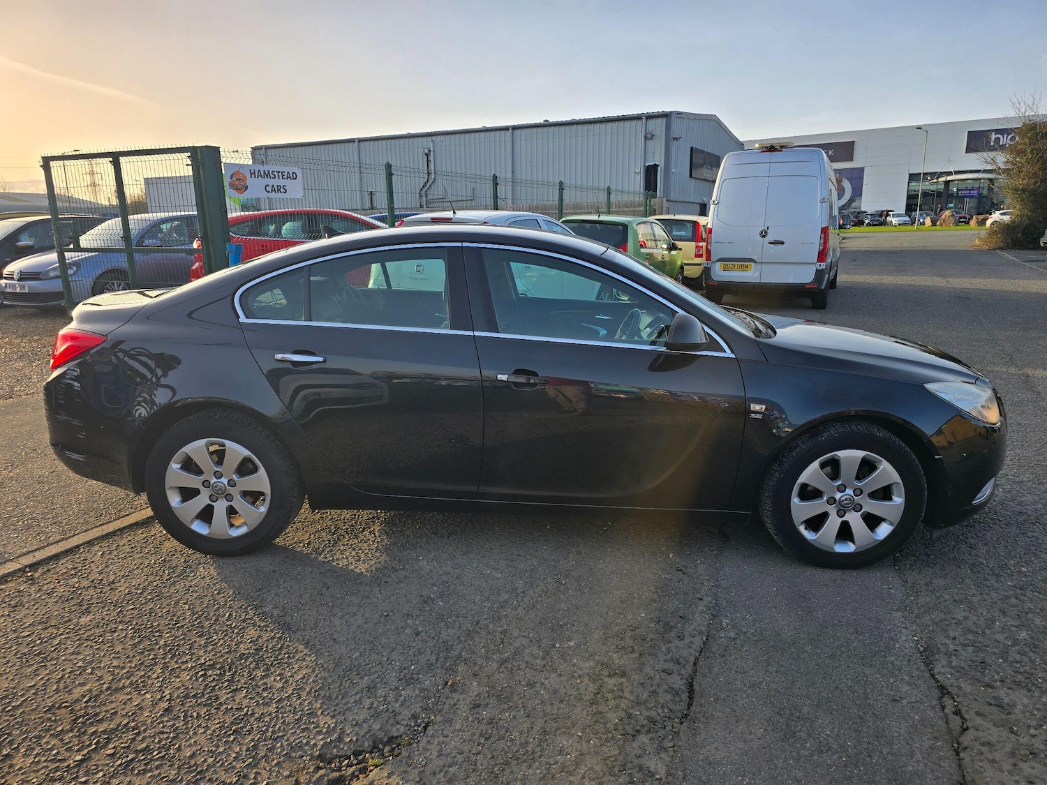 Used Vauxhall Insignia 2011 for sale - 77671141: Photo 2