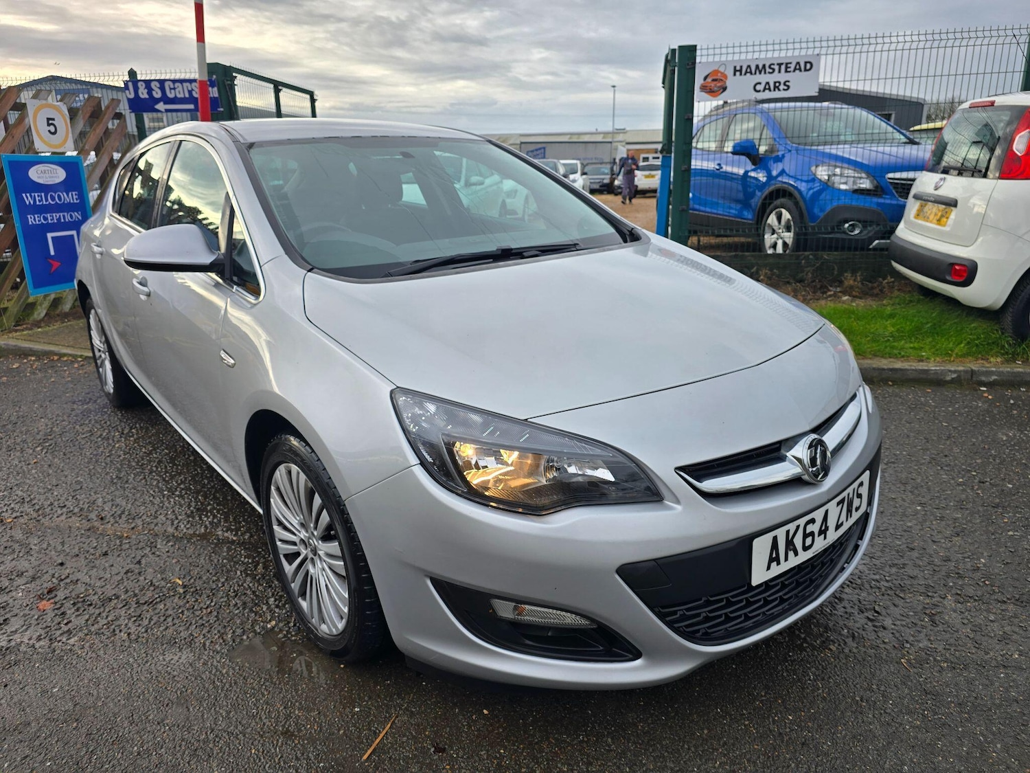 Used Vauxhall Astra 2014 for sale - 76703711: Photo 1
