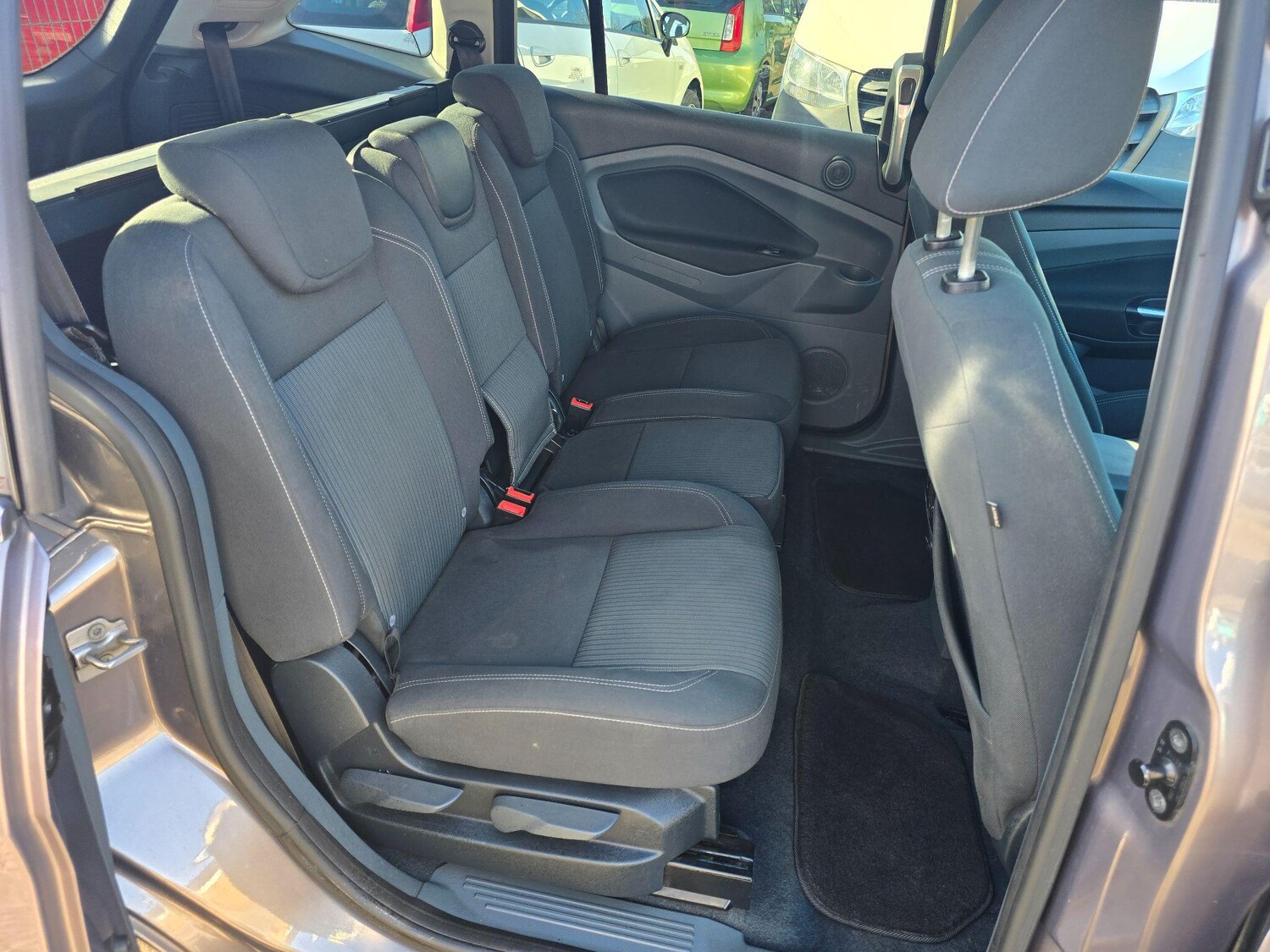 Used Ford Grand C-Max 2012 for sale - 77940073: Photo 12