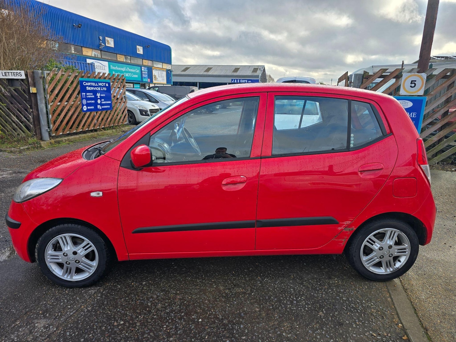 Used Hyundai i10 2008 for sale - 77495845: Photo 6