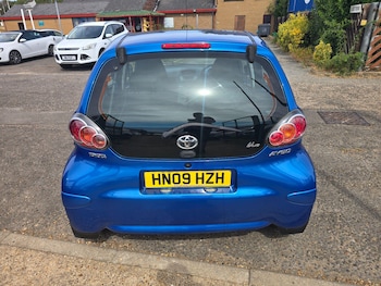 Used Toyota AYGO 2009 for sale - 79483698: Photo