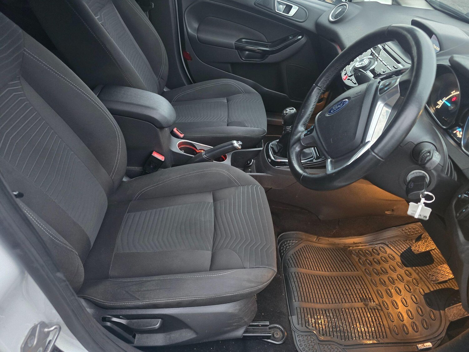 Used Ford Fiesta 2014 for sale - 77358288: Photo 10