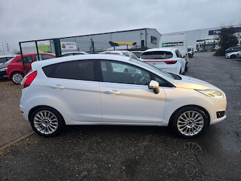 Used Ford Fiesta 2014 for sale - 77358288: Photo