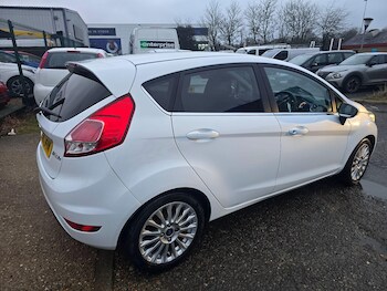 Used Ford Fiesta 2014 for sale - 77358288: Photo