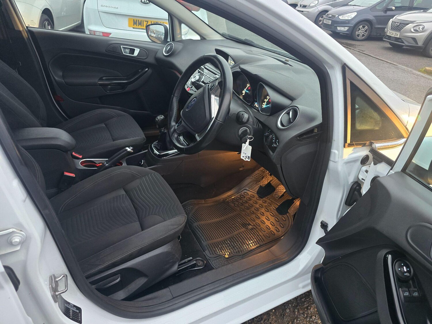 Used Ford Fiesta 2014 for sale - 77358288: Photo 9