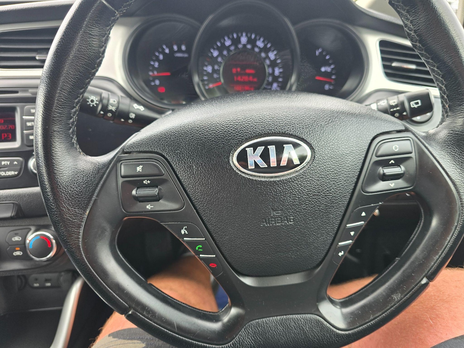 Used Kia Ceed 2014 for sale - 77278931: Photo 18