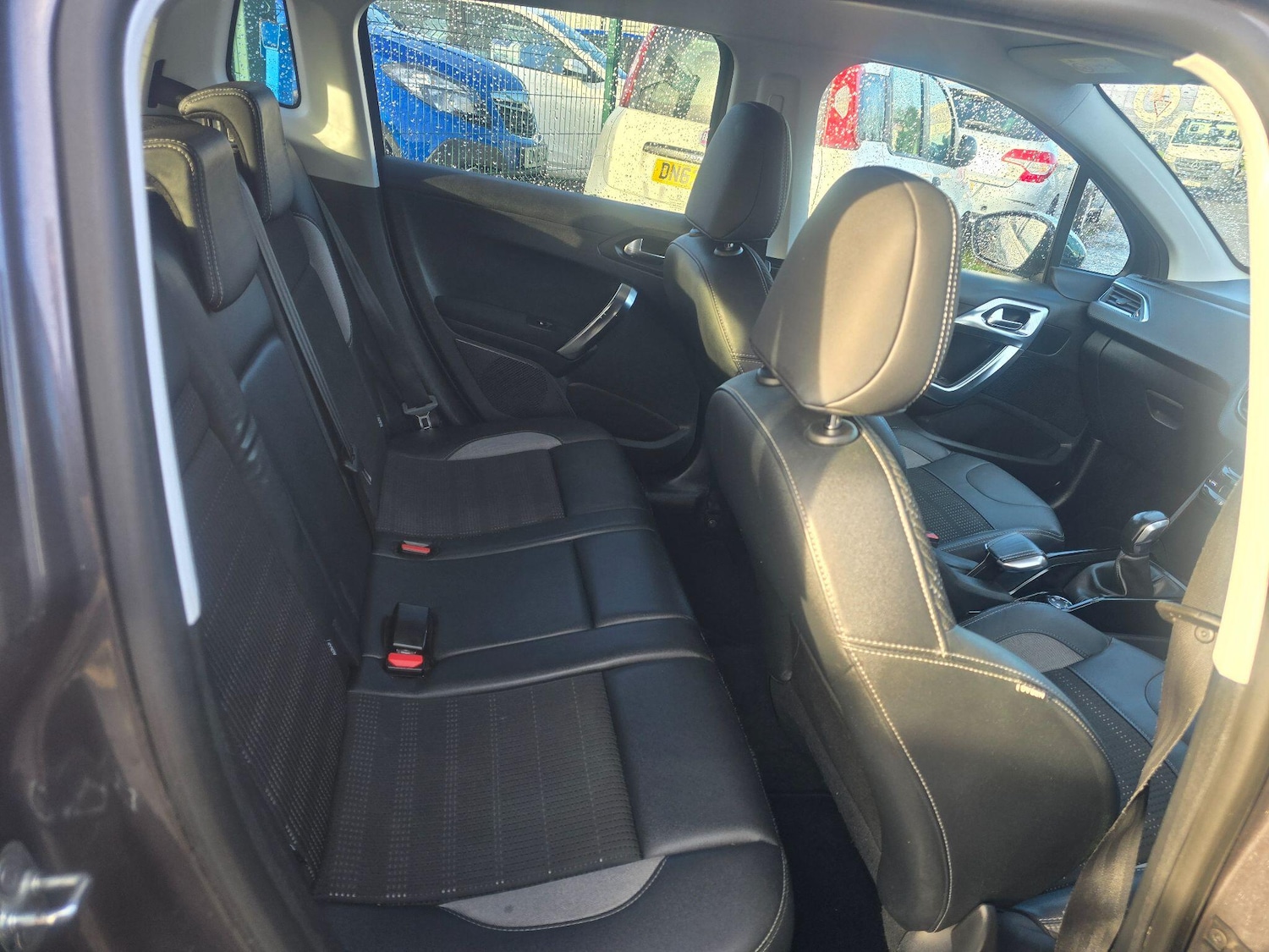 Used Peugeot 2008 2015 for sale - 76989867: Photo 12