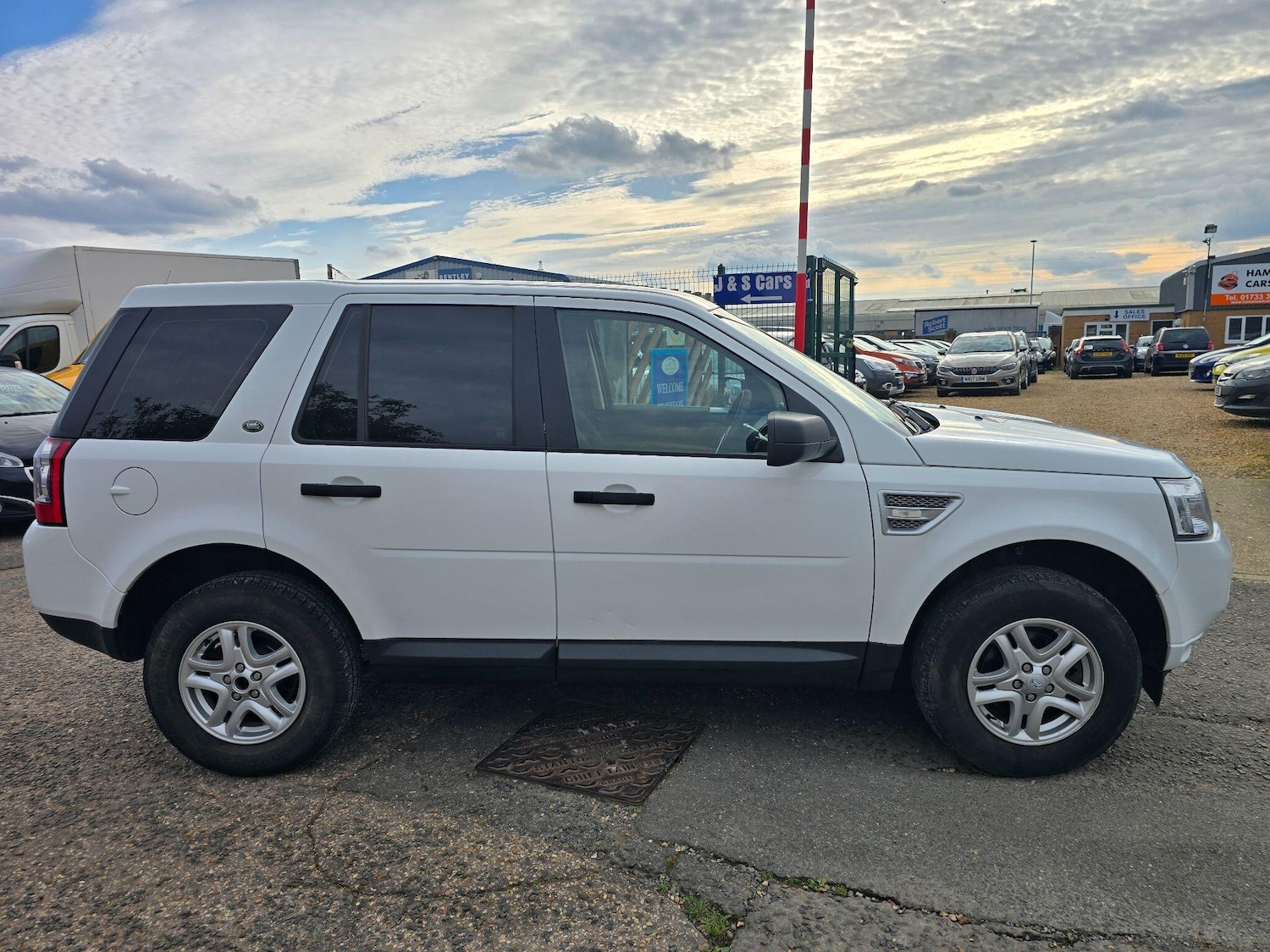 Used Land Rover Freelander 2010 for sale - 76703670: Photo 3