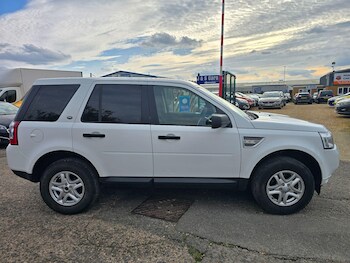 Used Land Rover Freelander 2010 for sale - 76703670: Photo
