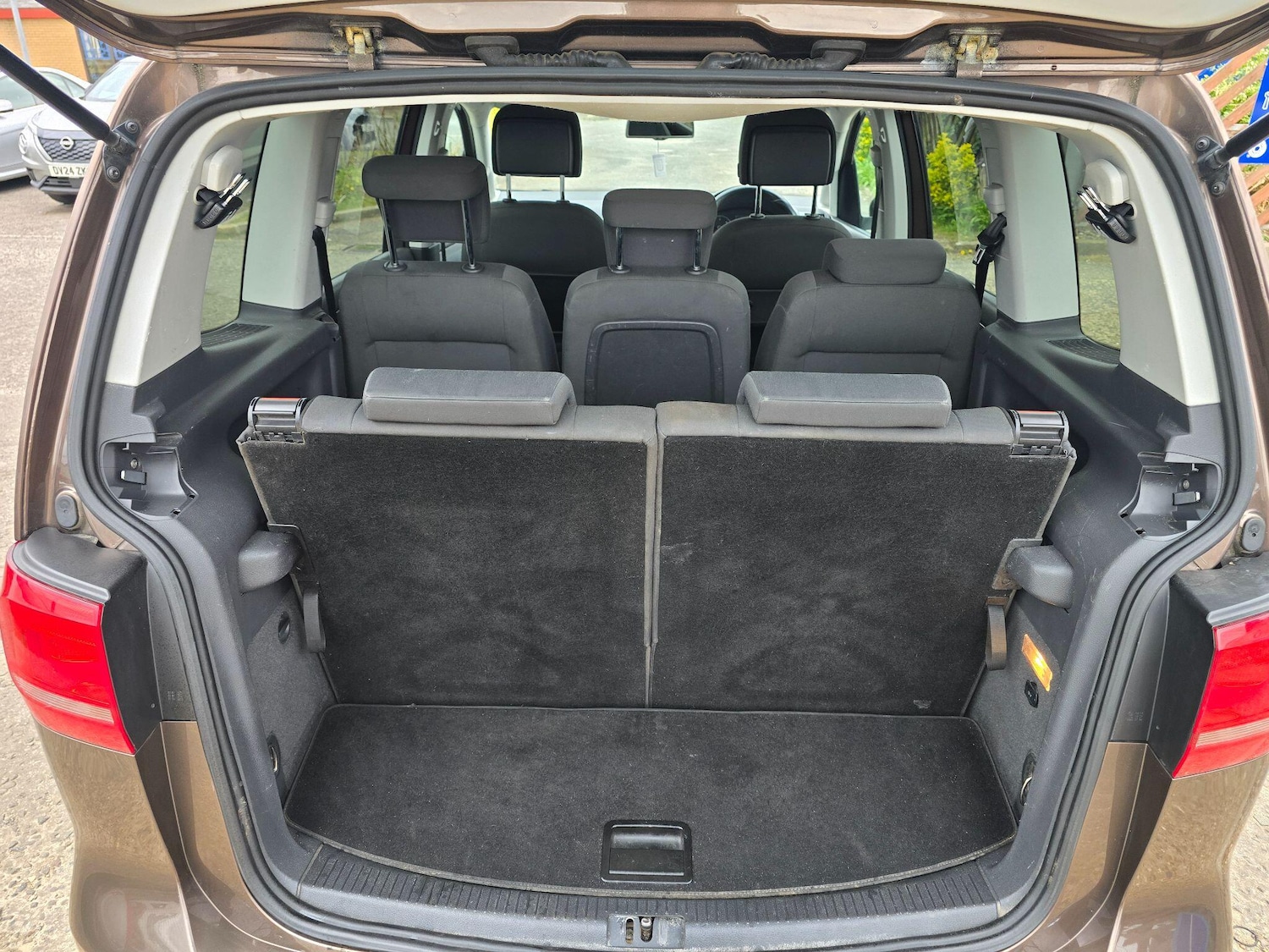 Used Volkswagen Touran 2012 for sale - 78204494: Photo 14