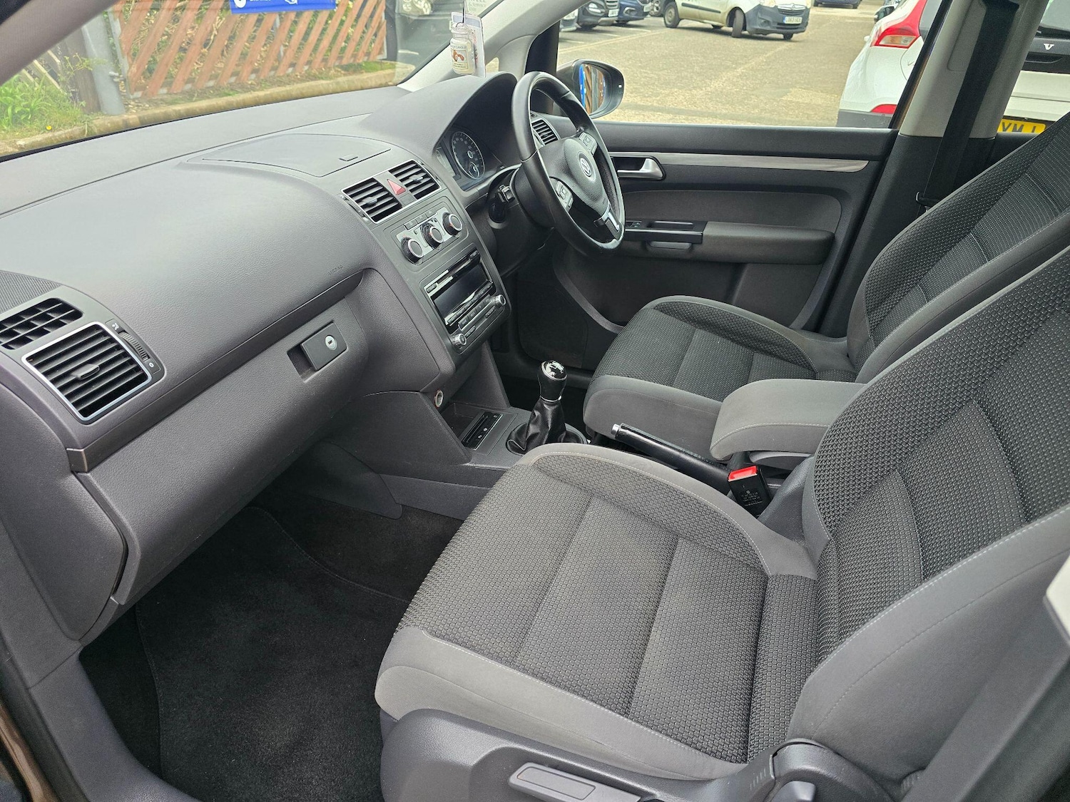 Used Volkswagen Touran 2012 for sale - 78204494: Photo 17