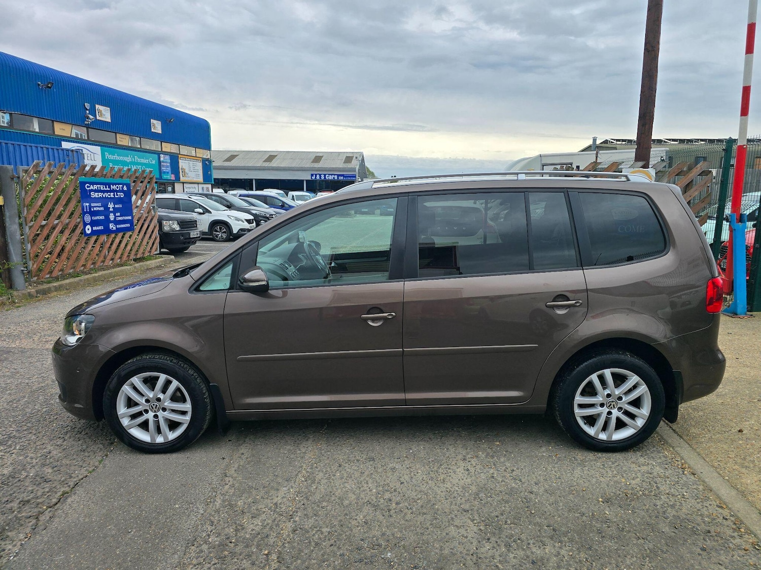 Used Volkswagen Touran 2012 for sale - 78204494: Photo 6