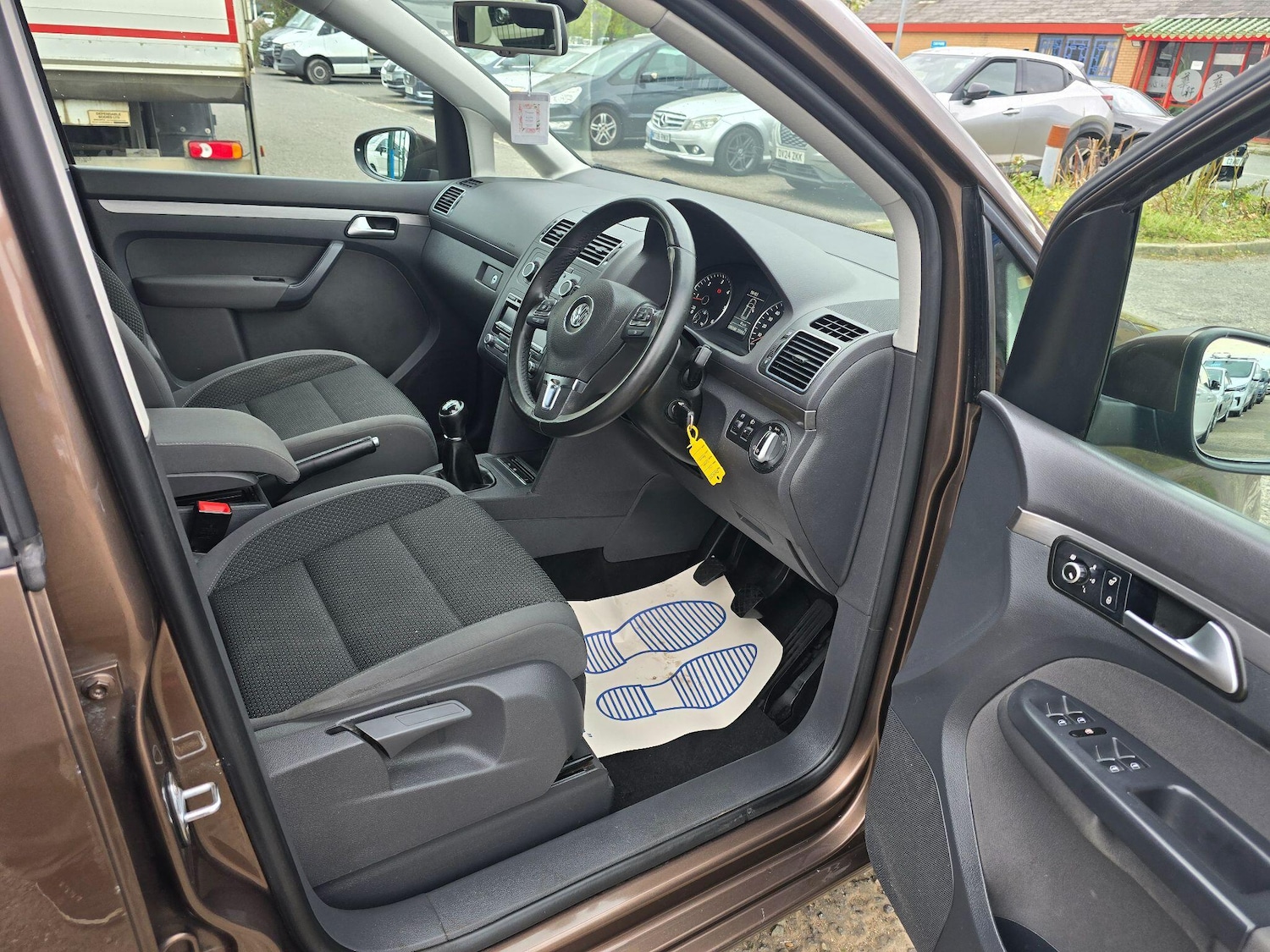 Used Volkswagen Touran 2012 for sale - 78204494: Photo 9