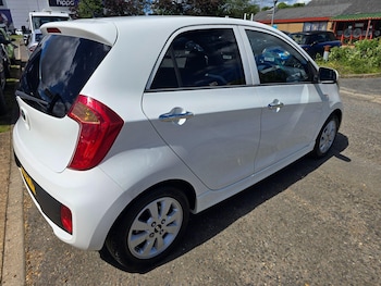 Used Kia Picanto 2015 for sale - 78898139: Photo