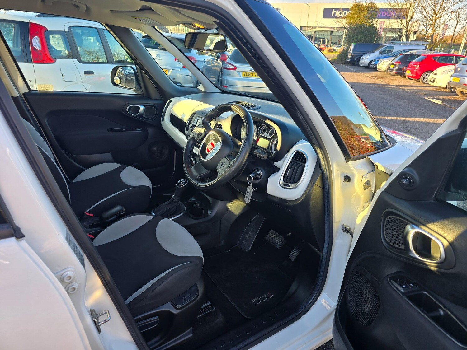 Used Fiat 500L 2013 for sale - 76703691: Photo 9