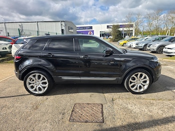 Used Land Rover Range Rover Evoque 2016 for sale - 79158429: Photo