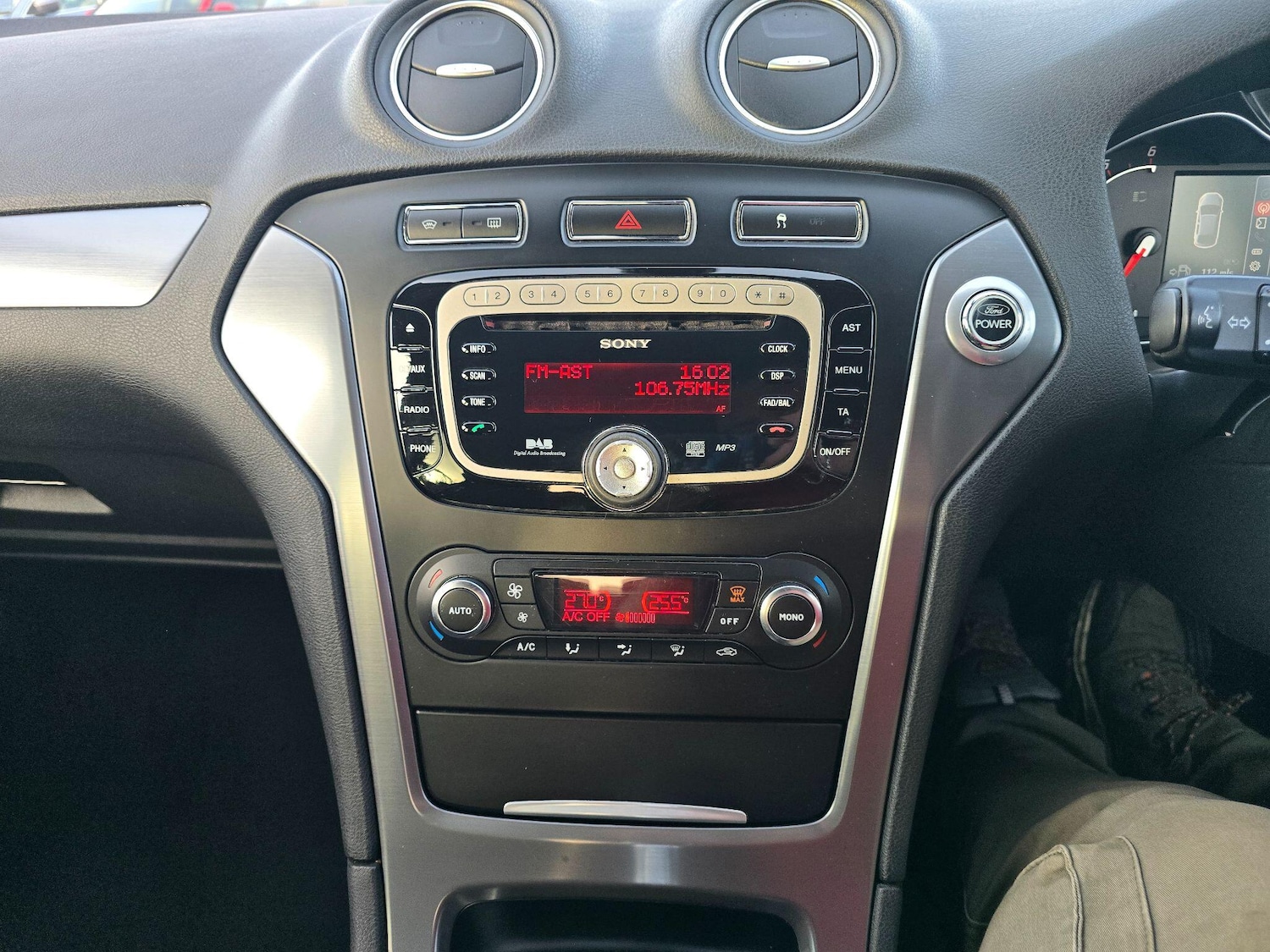 Used Ford Mondeo 2012 for sale - 77671134: Photo 16