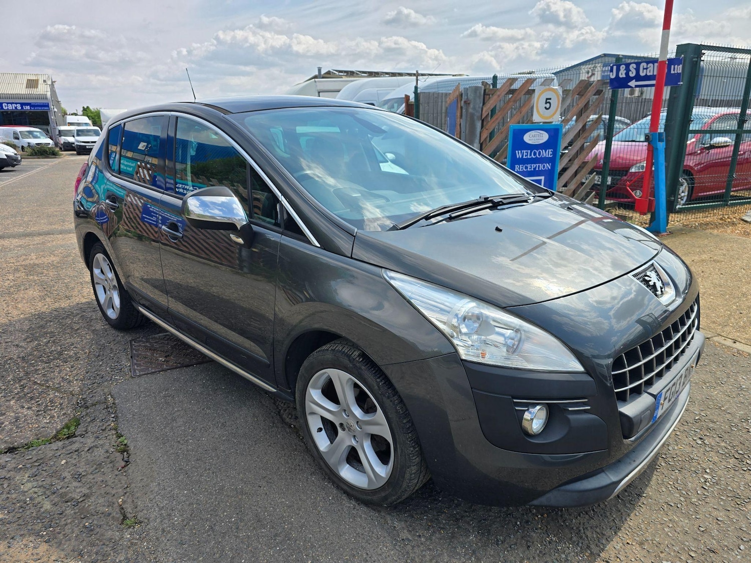 Used Peugeot 3008 2013 for sale - 76703700: Photo 1