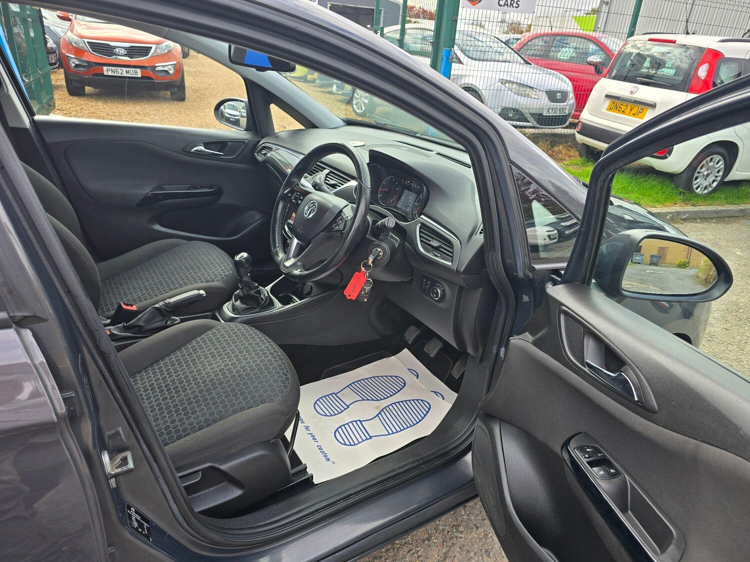Used Vauxhall Corsa 2015 for sale - 76703669: Photo 9