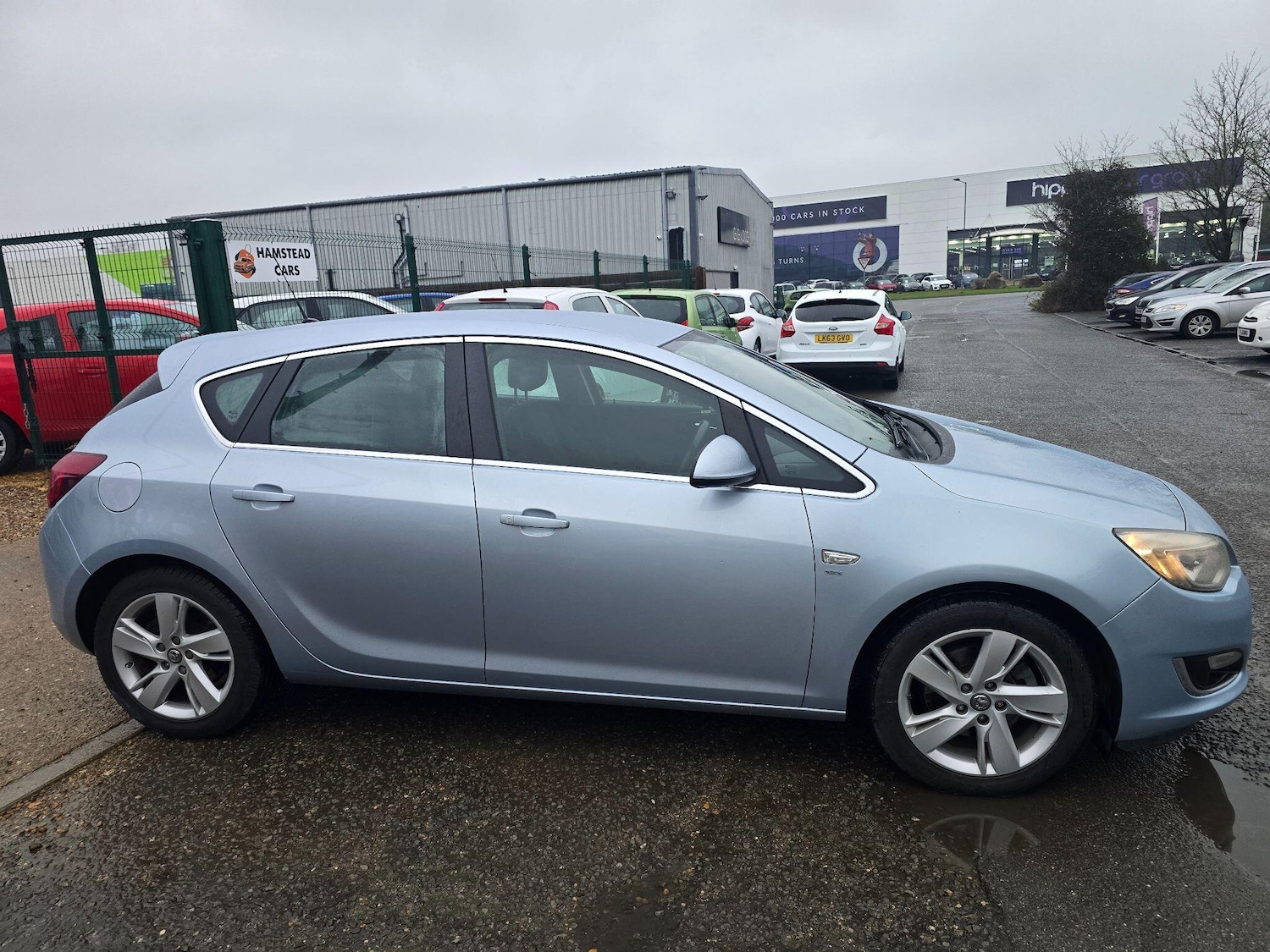 Used Vauxhall Astra 2015 for sale - 77559877: Photo 2