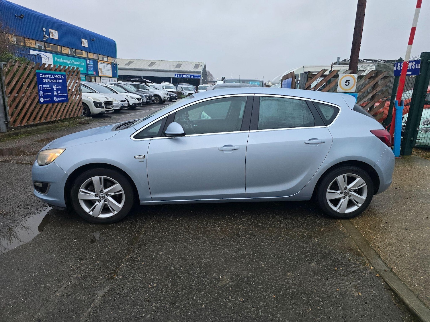Used Vauxhall Astra 2015 for sale - 77559877: Photo 6