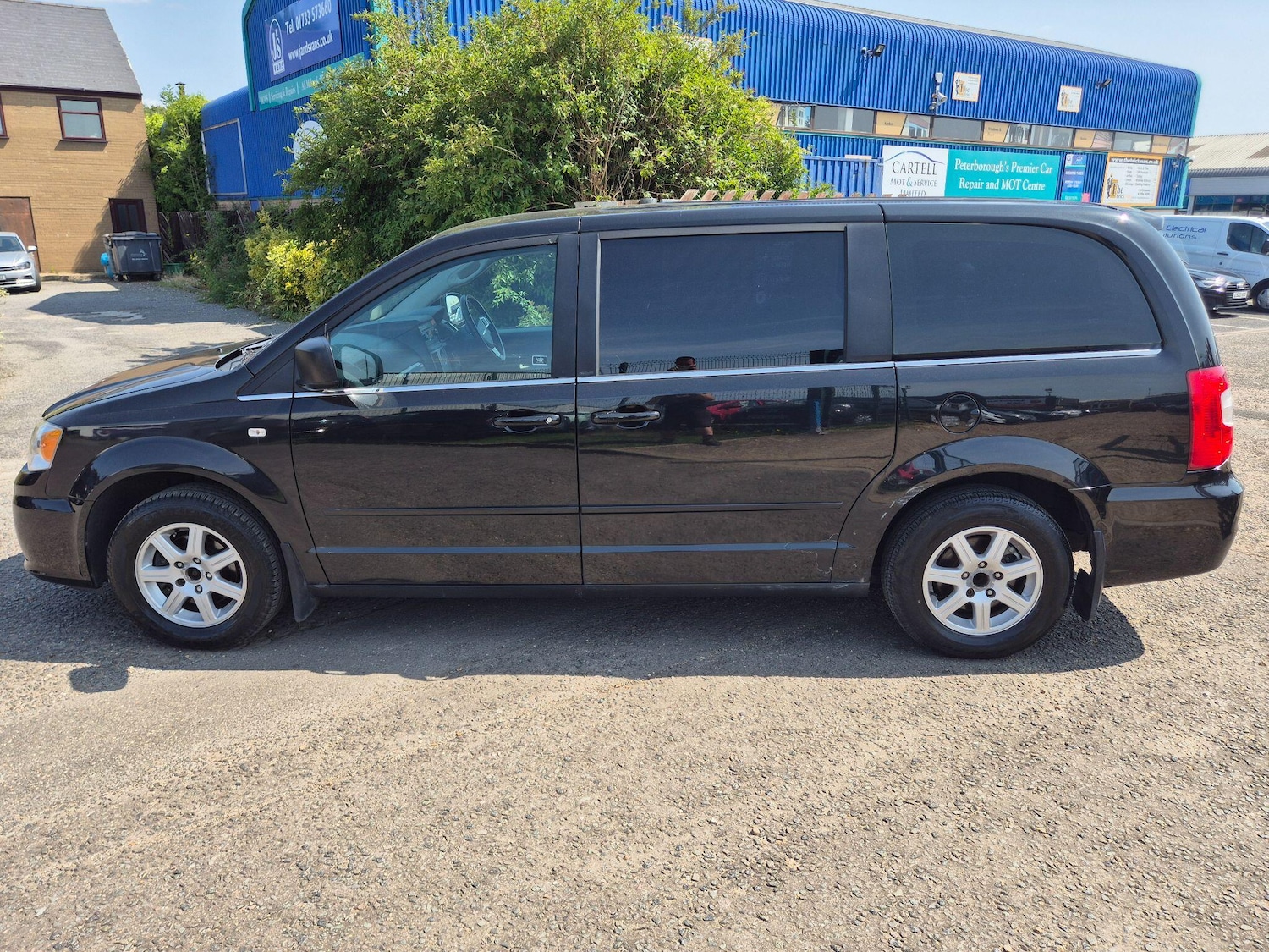 Used Chrysler Grand Voyager for sale - 77612706: Photo 8