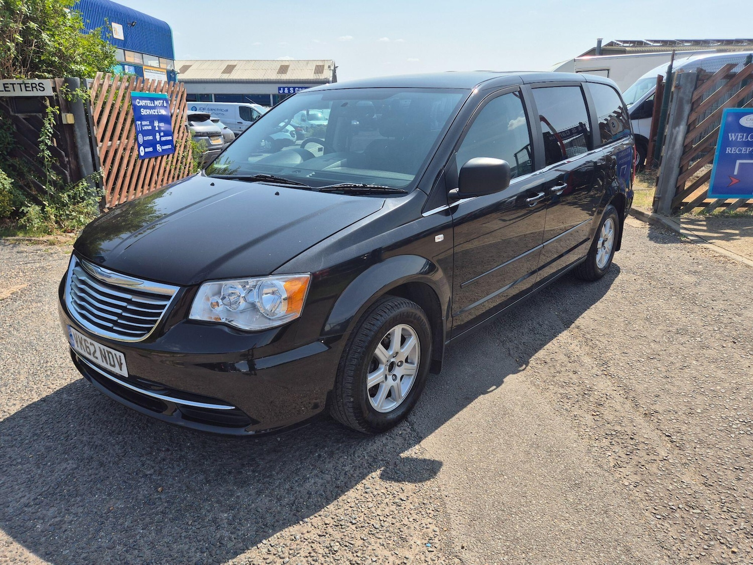 Used Chrysler Grand Voyager for sale - 77612706: Photo 9
