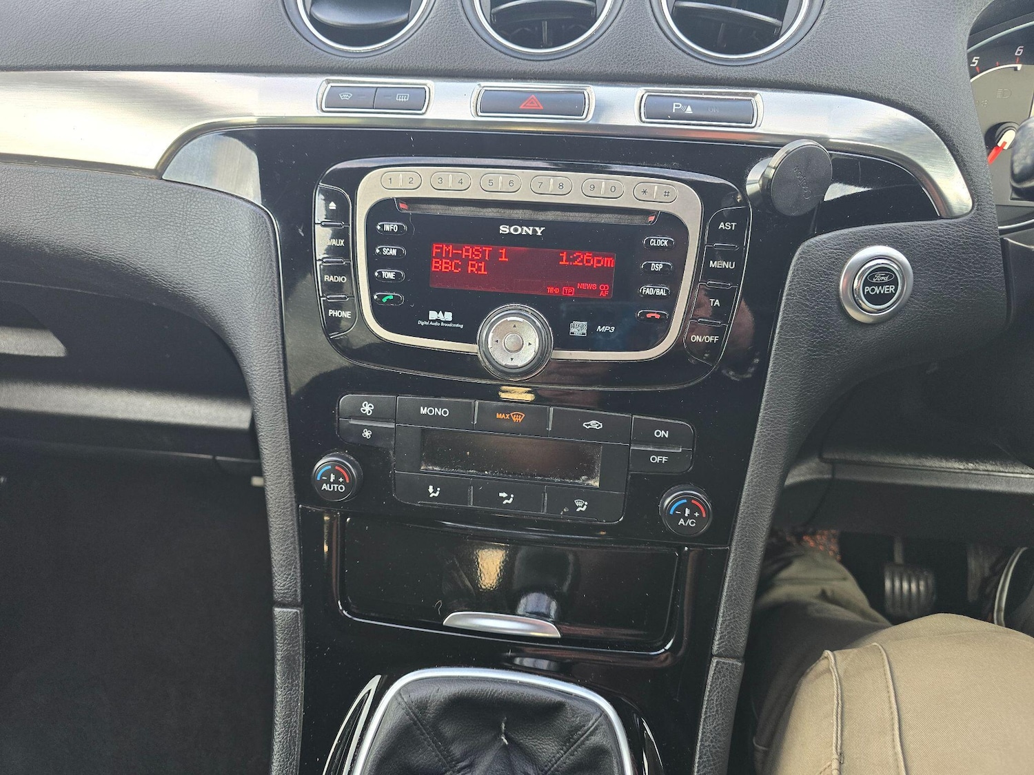 Used Ford S-Max 2010 for sale - 77174681: Photo 17