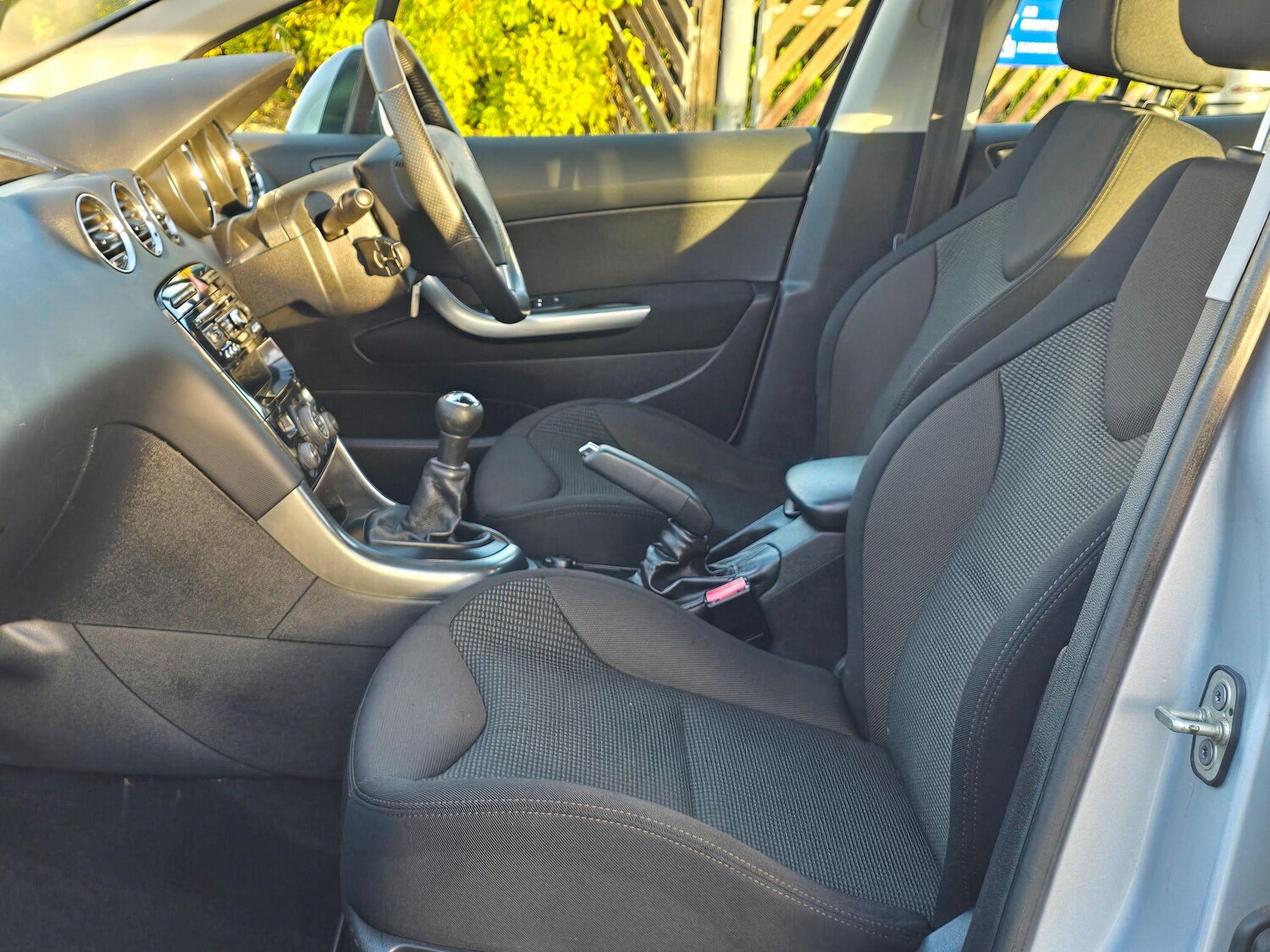 Used Peugeot 308 2013 for sale - 76703672: Photo 17