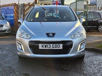 Used Peugeot 308 2013 for sale - 76703672: Photo