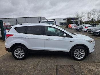 Used Ford Kuga 2015 for sale - 78018966: Photo