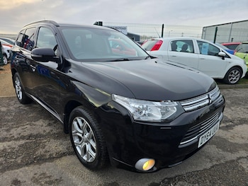 Mitsubishi Outlander feature image