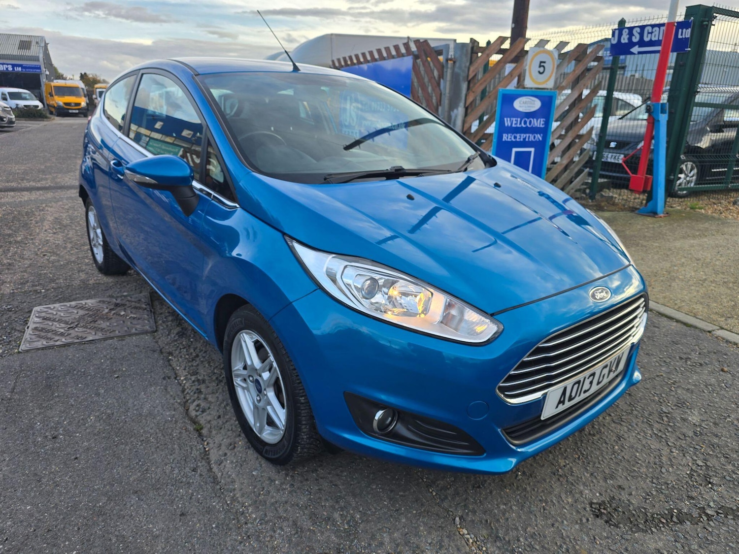 Used Ford Fiesta 2013 for sale - 76703664: Photo 1