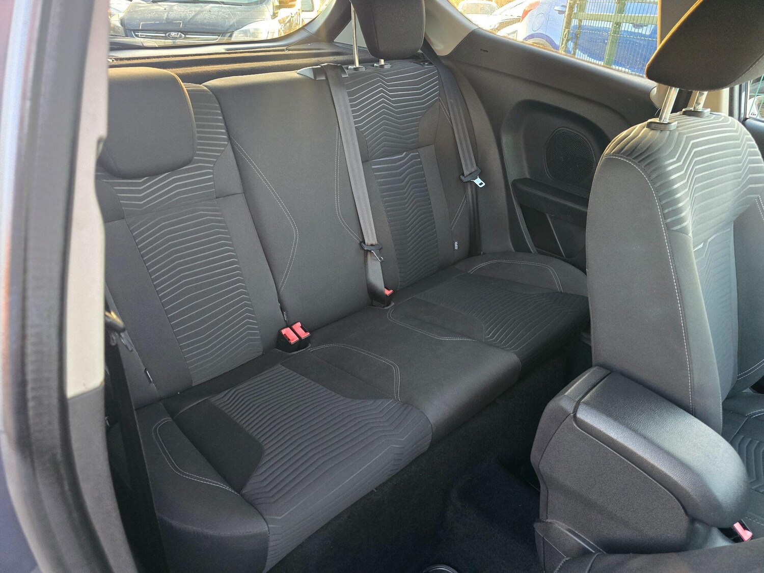 Used Ford Fiesta 2014 for sale - 76703702: Photo 11