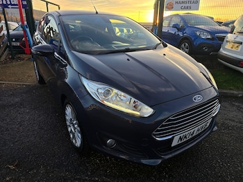 Used Ford Fiesta 2014 for sale - 76703702: Photo