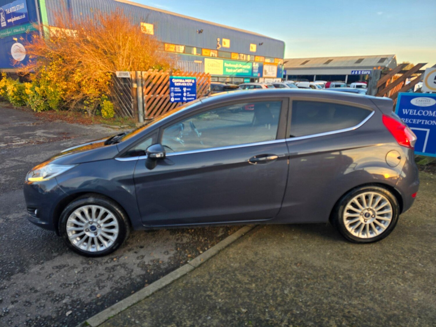 Used Ford Fiesta 2014 for sale - 76703702: Photo 6