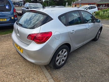 Used Vauxhall Astra 2014 for sale - 79417701: Photo