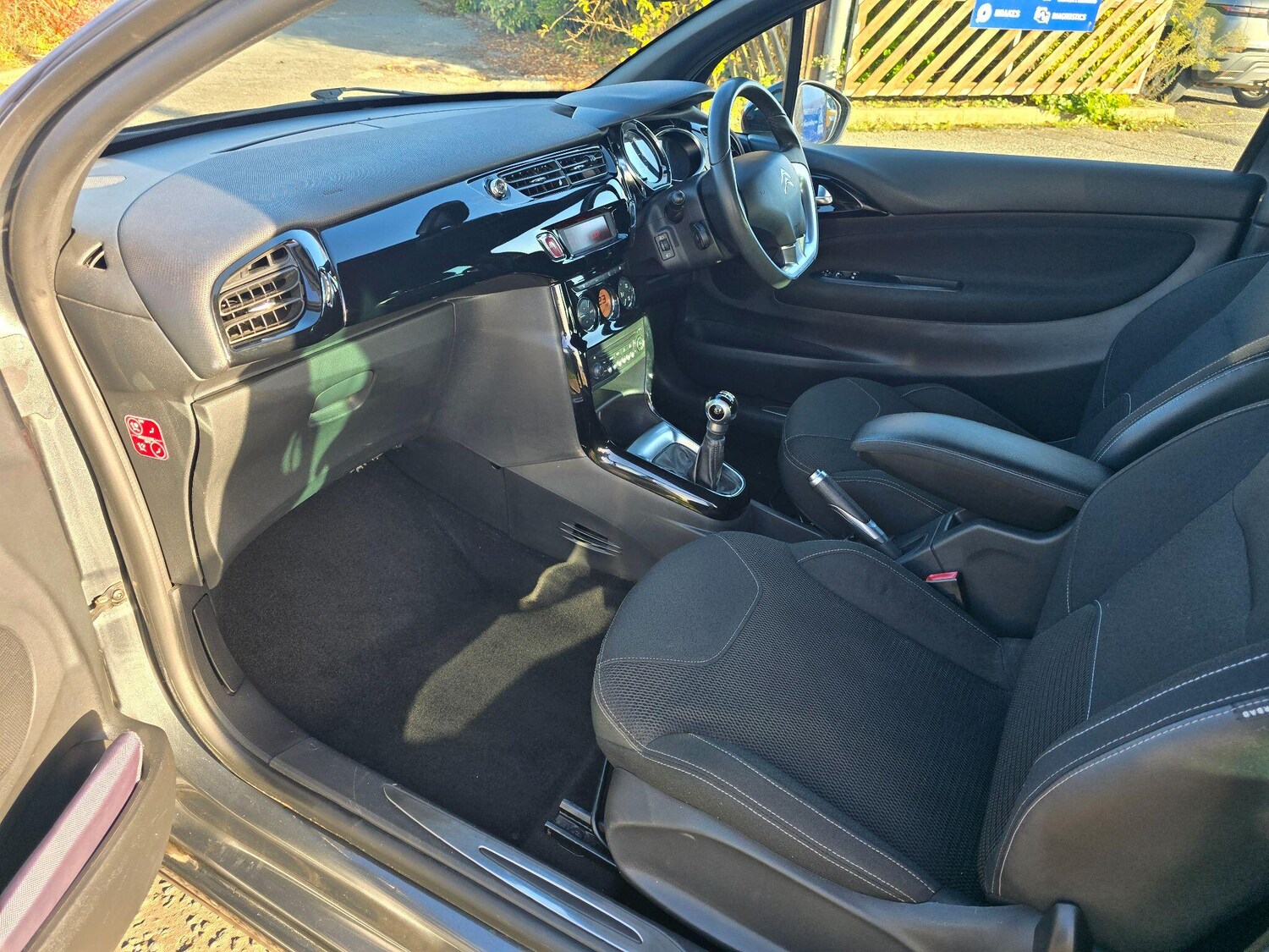 Used Citroen DS3 2013 for sale - 76703663: Photo 13