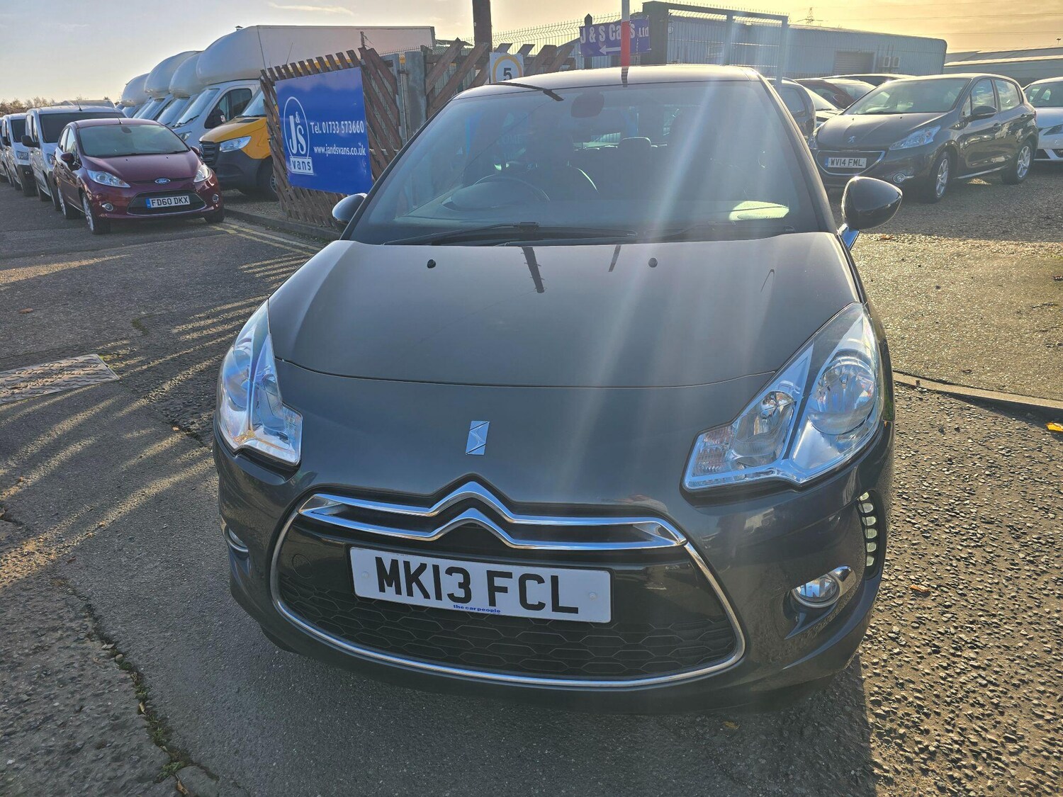 Used Citroen DS3 2013 for sale - 76703663: Photo 8