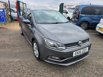 Used Volkswagen Polo 2016 for sale - 79565608: Photo
