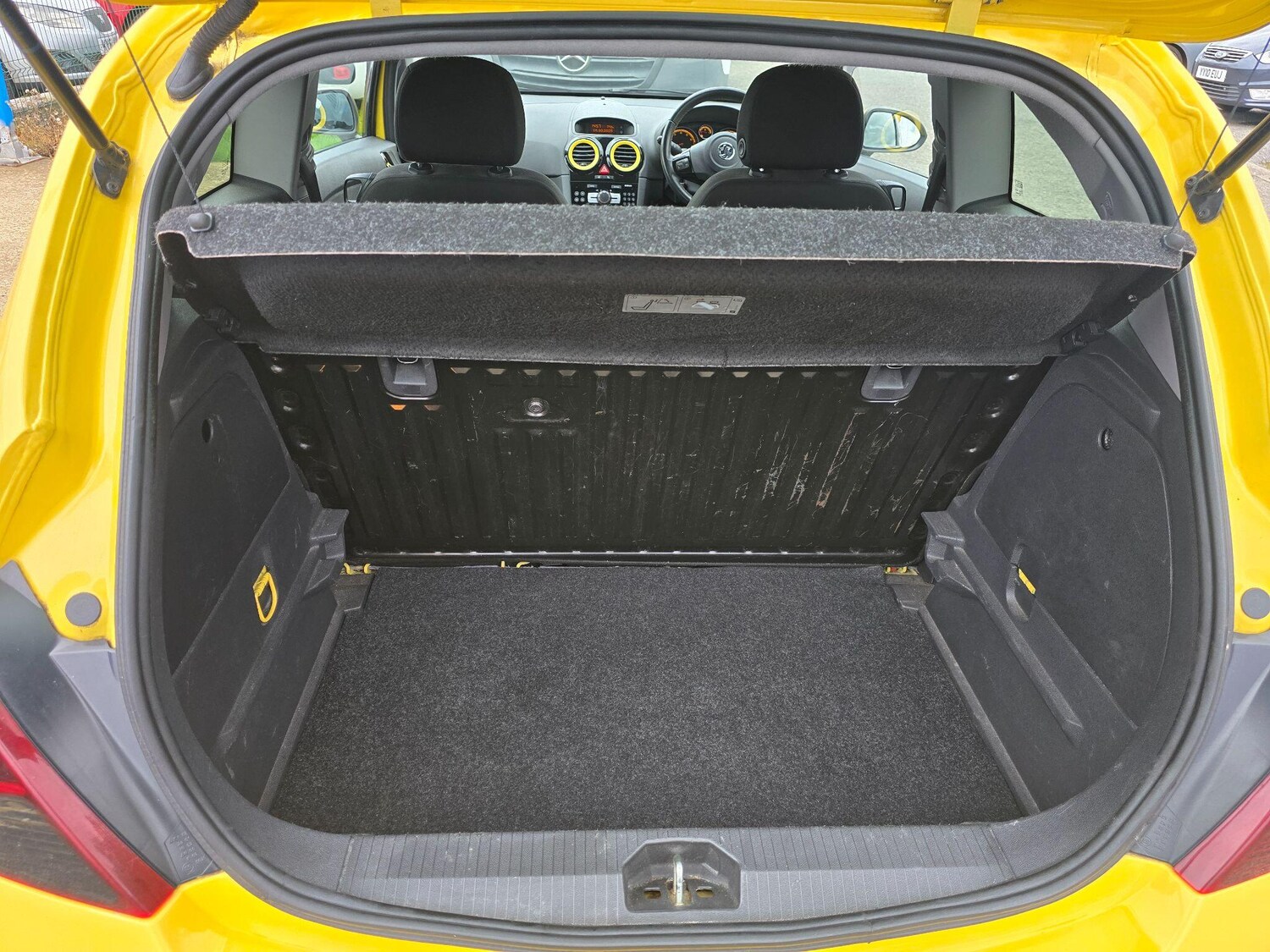 Used Vauxhall Corsa 2012 for sale - 76703706: Photo 13