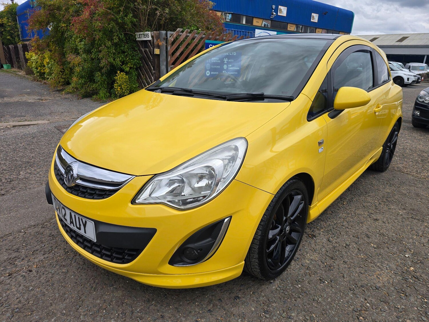 Used Vauxhall Corsa 2012 for sale - 76703706: Photo 7
