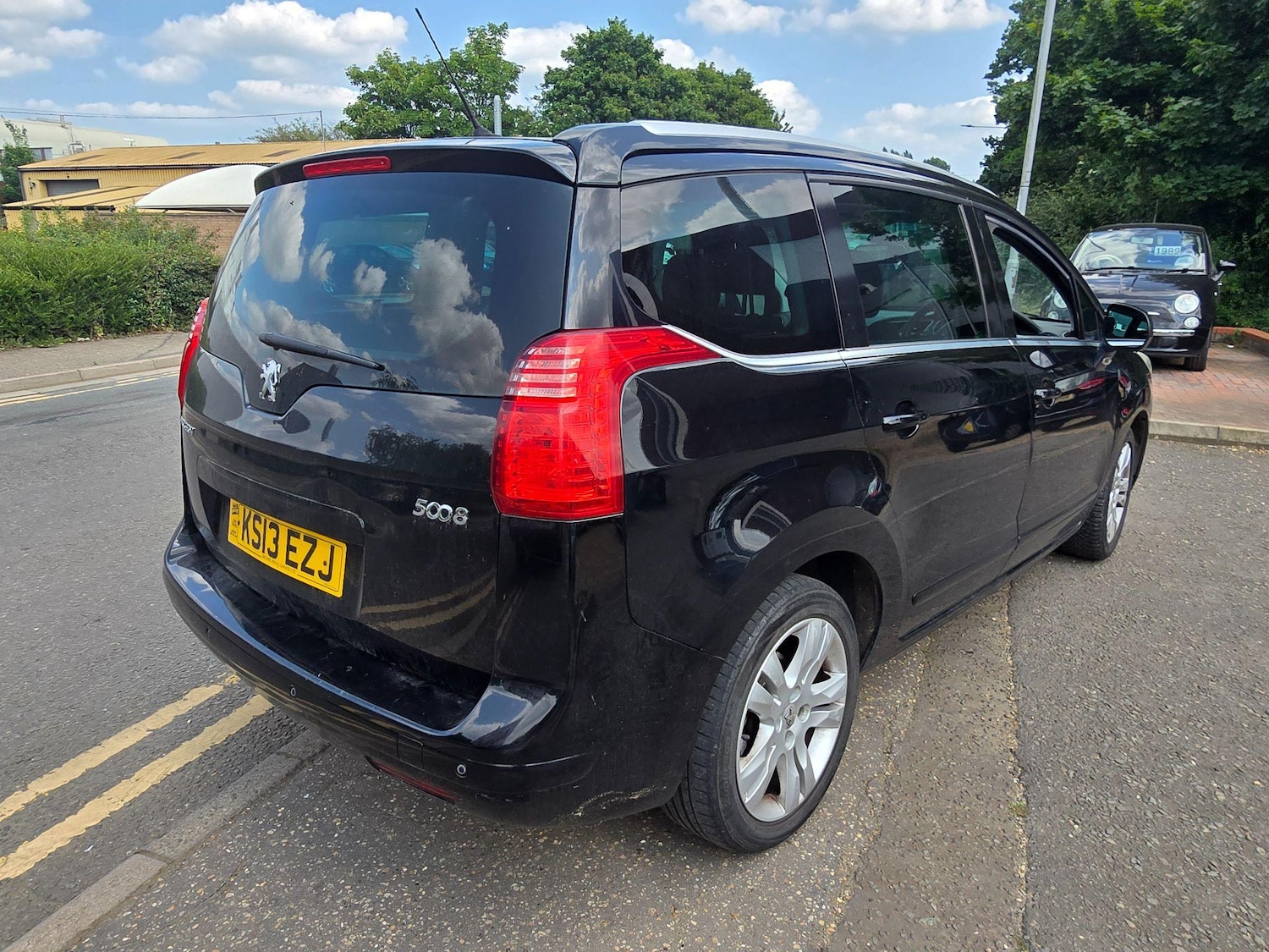 Used Peugeot 5008 2013 for sale - 76994382: Photo 3